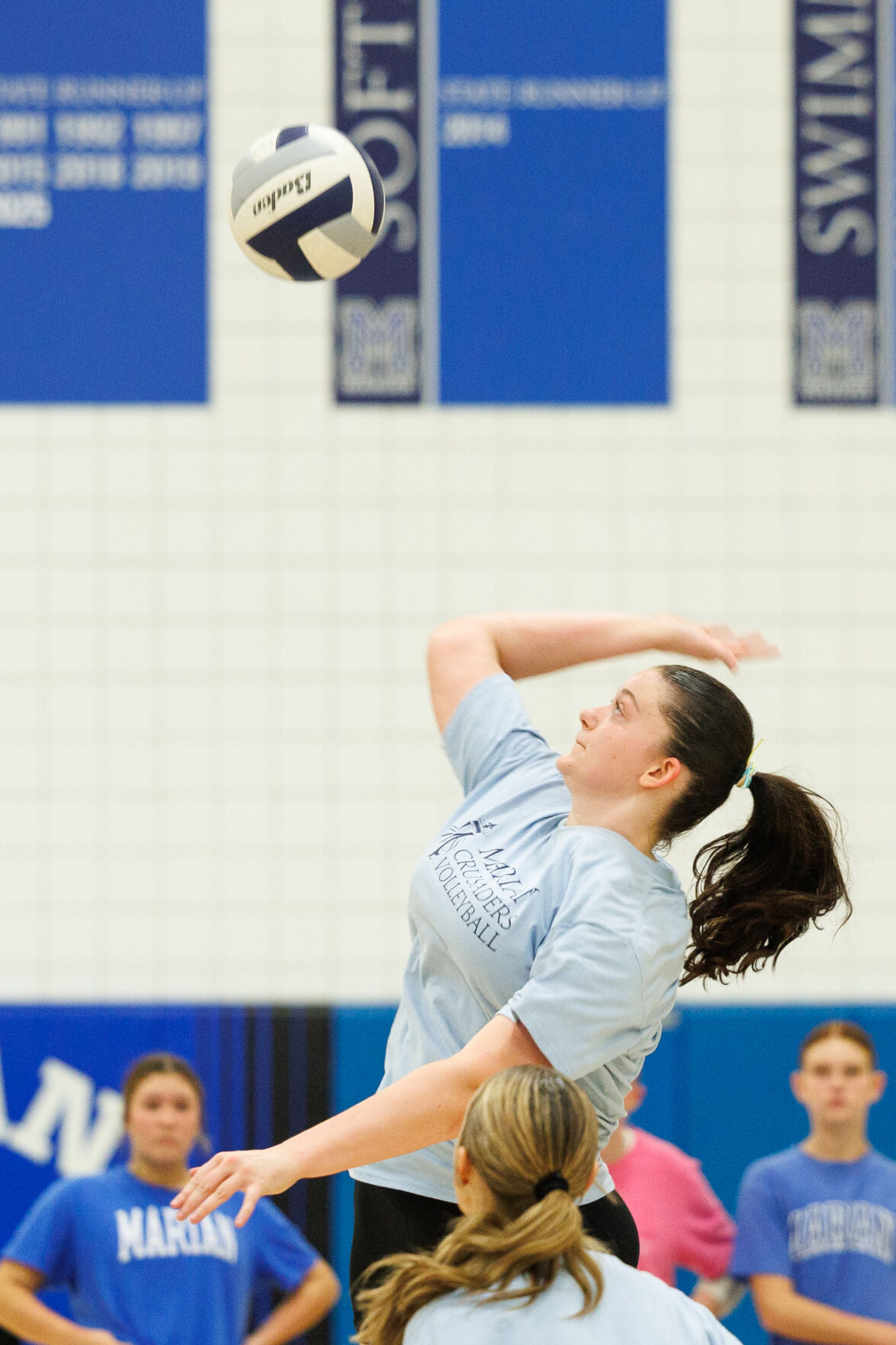 081125-owh-spo-marian-15.JPG